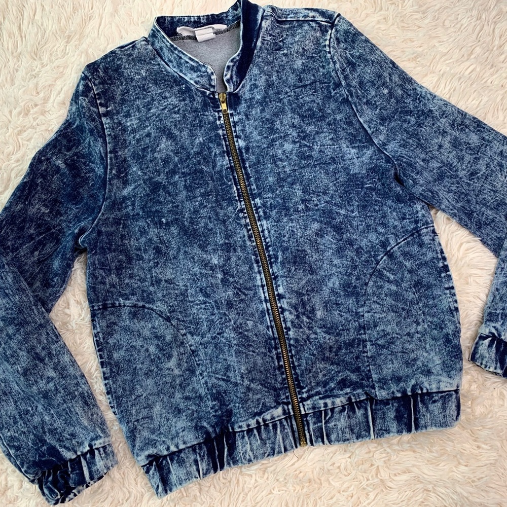Vintage bleached washed jean jacket
